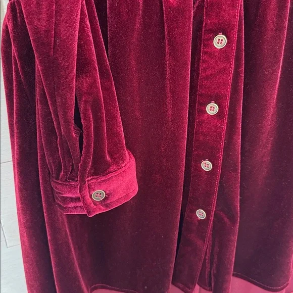 Umgee Burgundy Button-Up Velvet tunic Top size M - Picture 4 of 5
